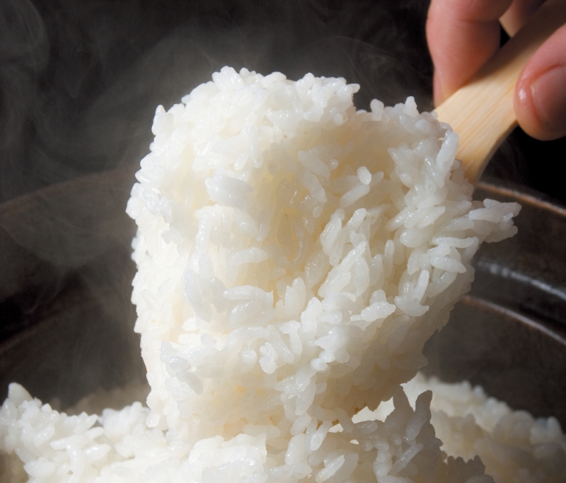 釜戸で炊くごはん