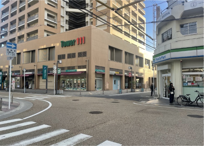 駅からのアクセス